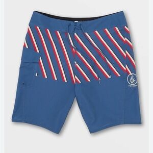 Volcom  Board Shorts Size 36 blue and red